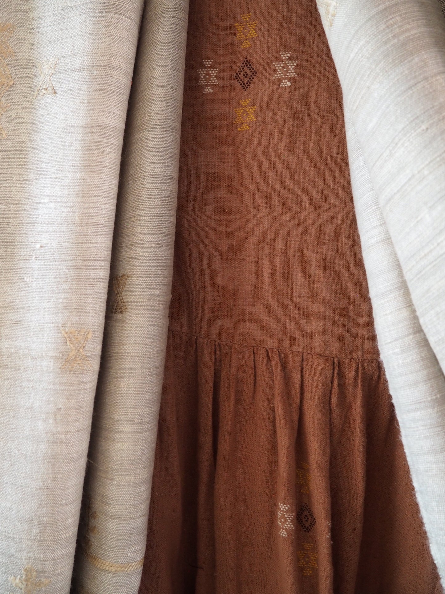 Silver White Tussar Silk and Wool Handloomed Scarf