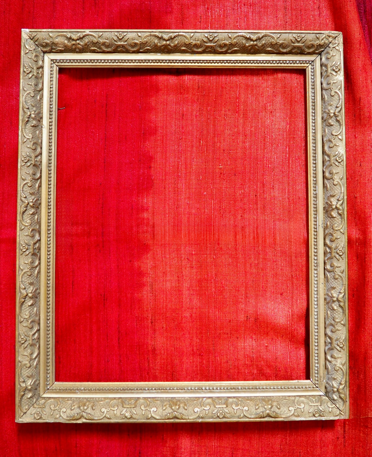 Ombré Red Silk and Wool Handloomed Scarf