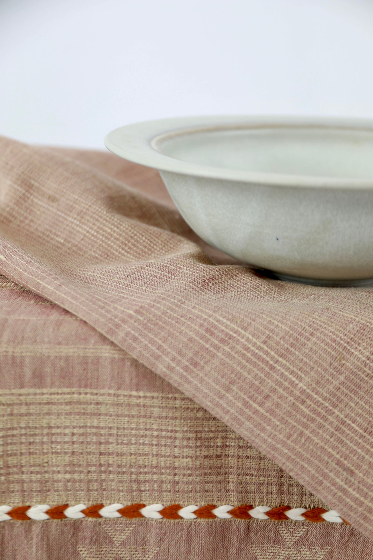 Dusky Pink Handloomed Cotton and Silk Throw