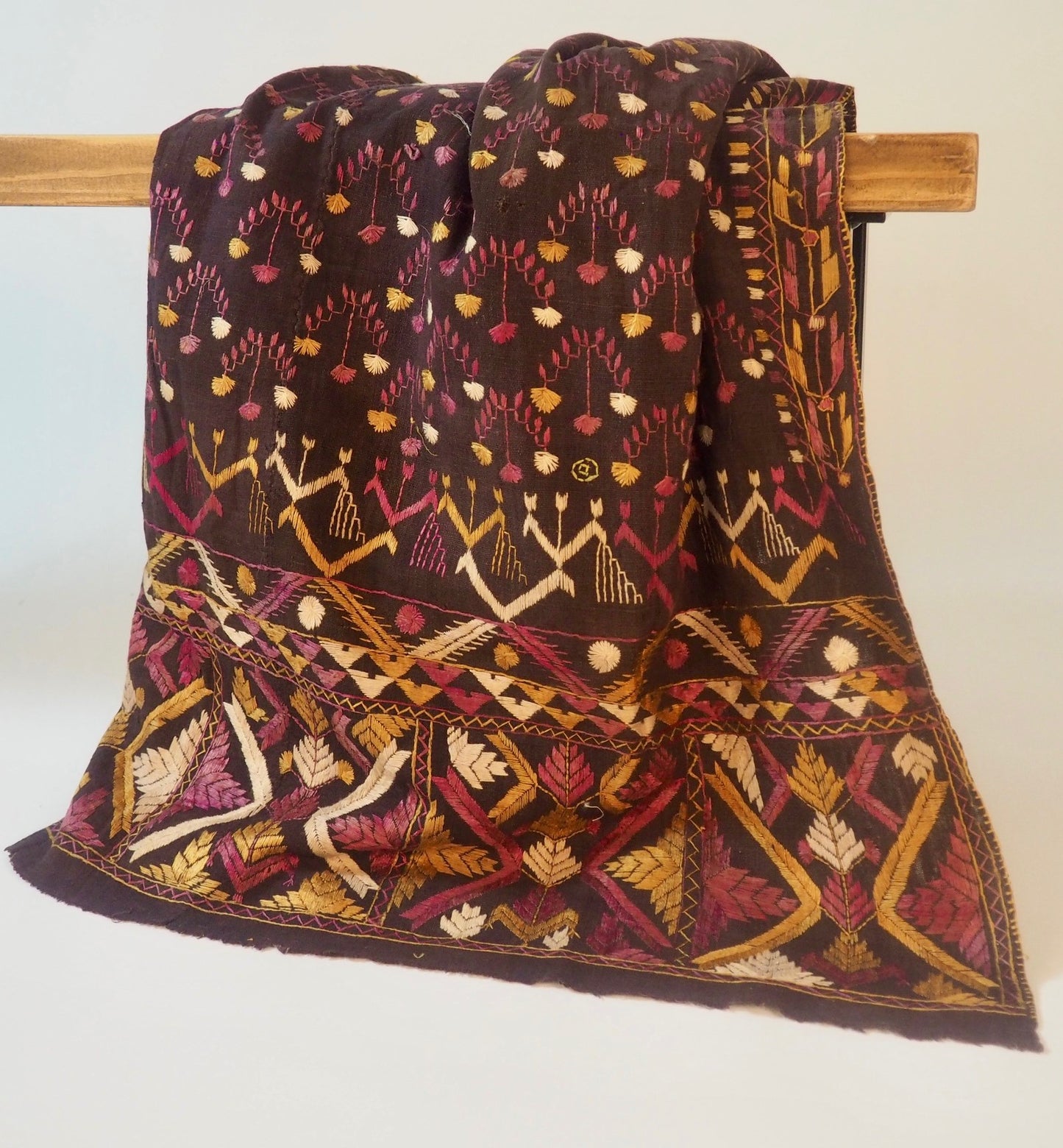 Antique Early 20th C Phulkari Shawl Purple